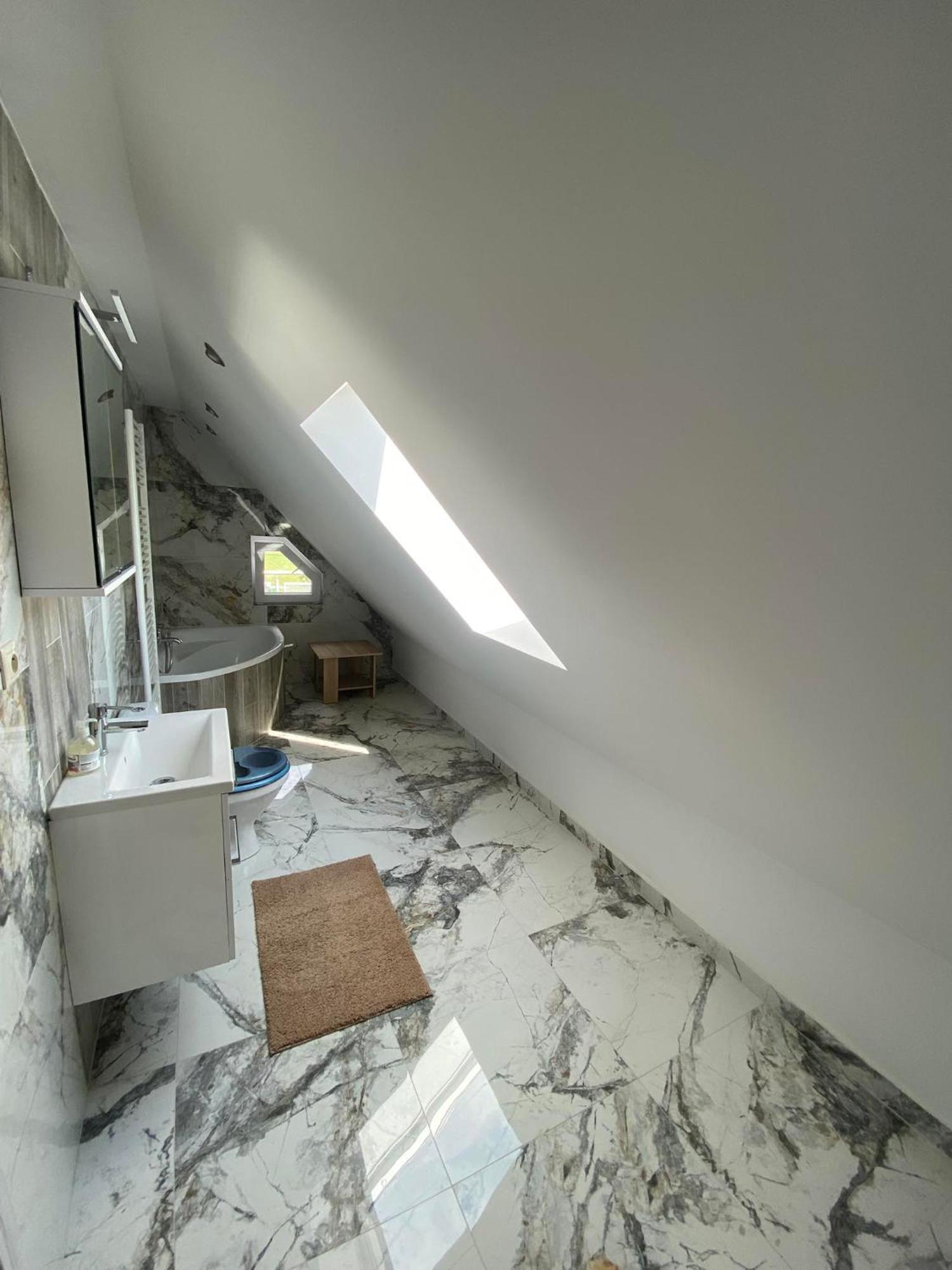 Apartman Nikol Prievidza Εξωτερικό φωτογραφία